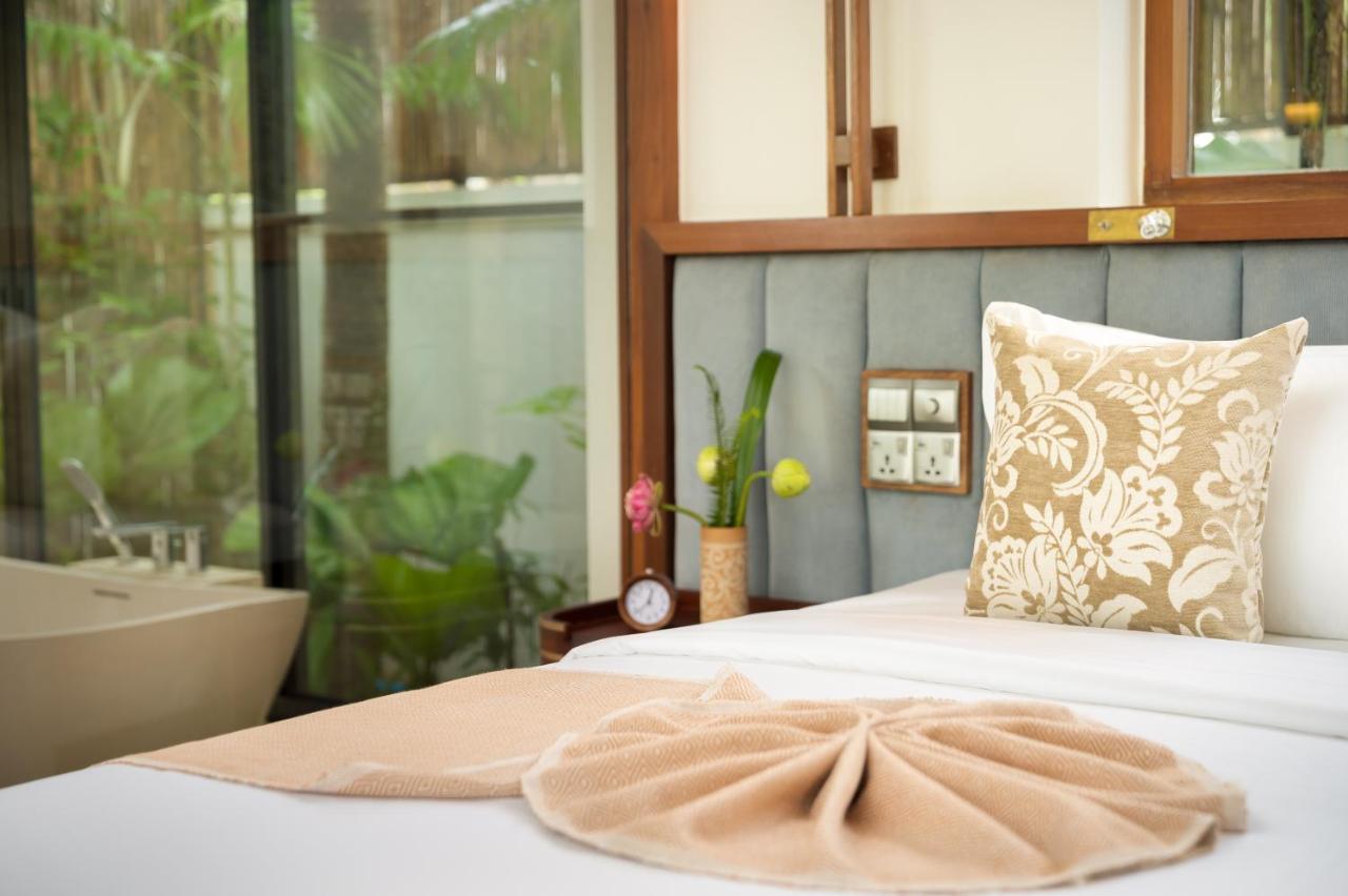 Waka Villa Private Pool Resort & Spa - Adults Only Ciudad de Siem Riep Exterior foto